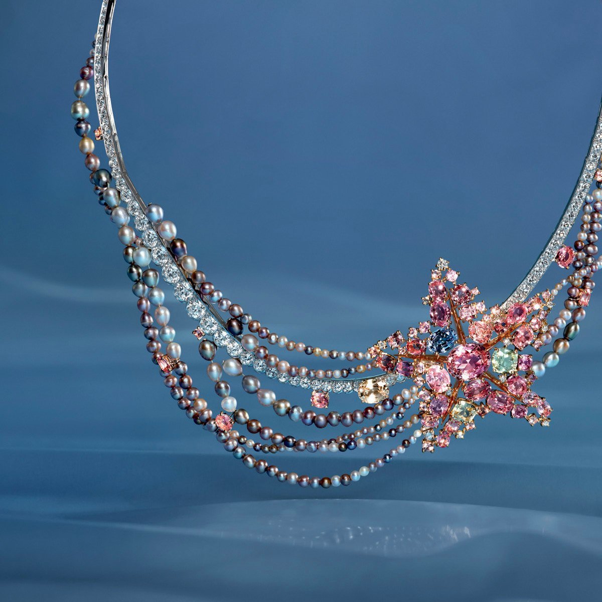 尚美 Chaumet 瀚海史诗高定珠宝套系（Ondes et Merveilles Collier Comète des mers）